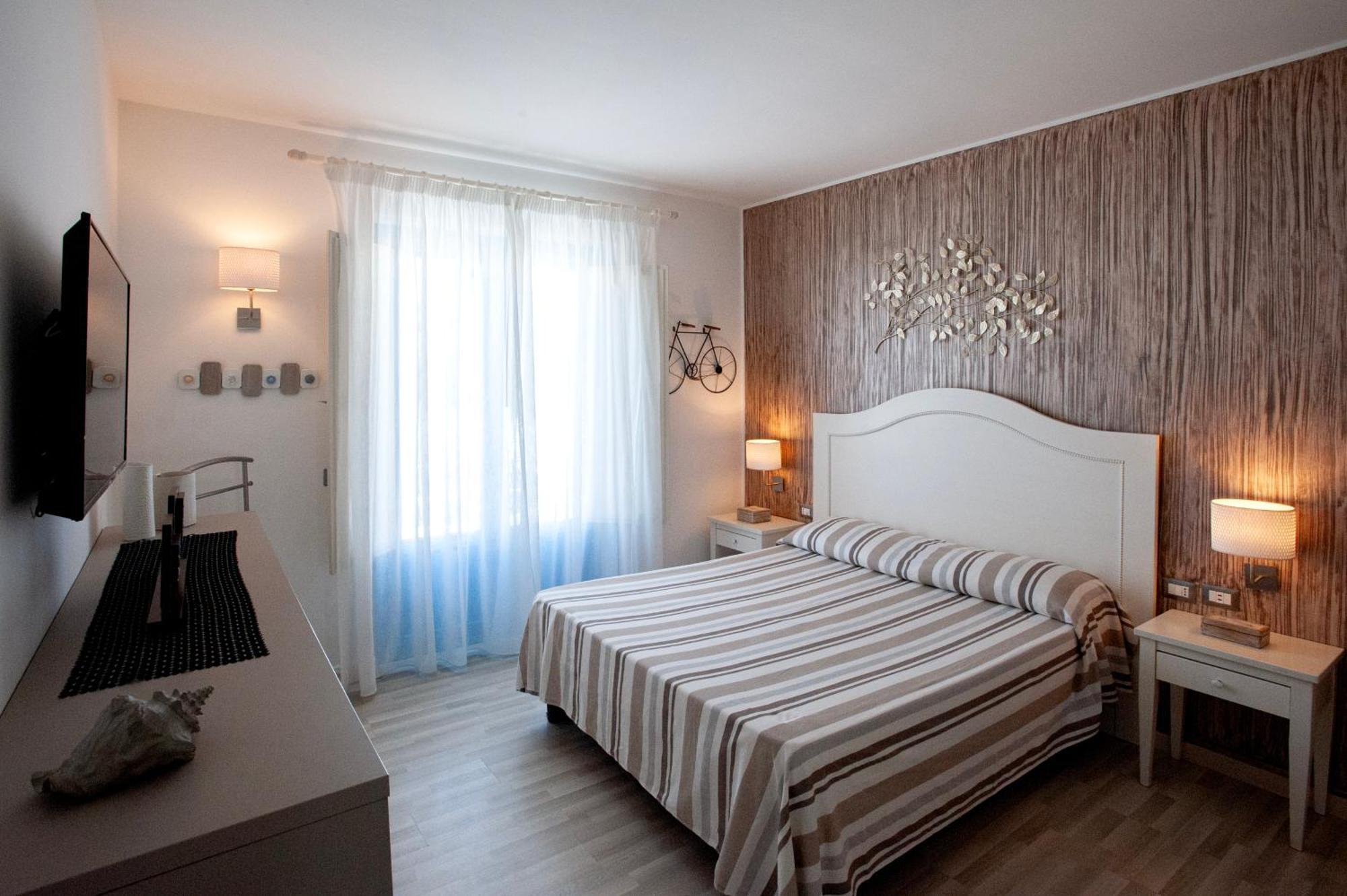 Blue Marine Apartment Поцало Екстериор снимка