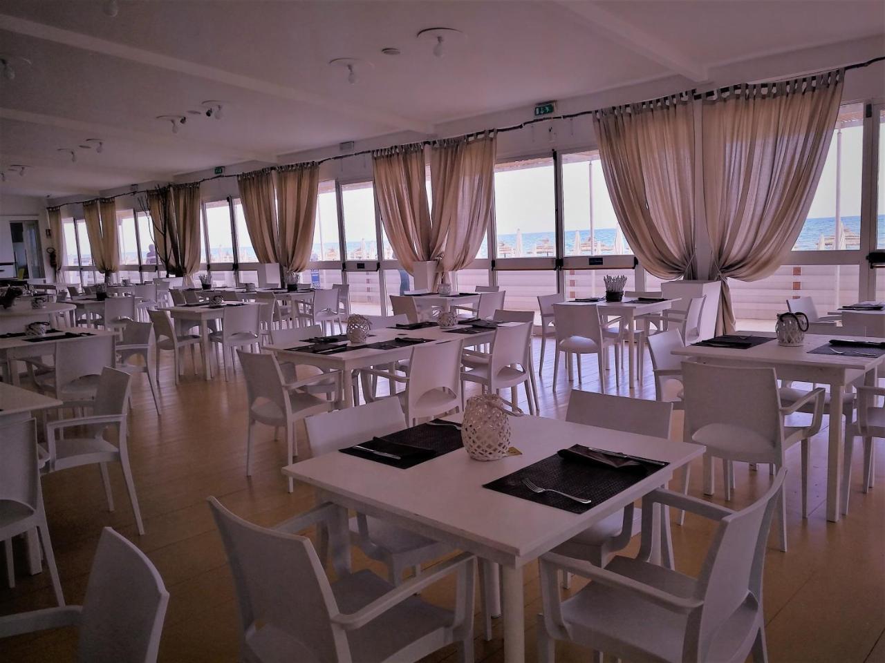 Blue Marine Apartment Поцало Екстериор снимка